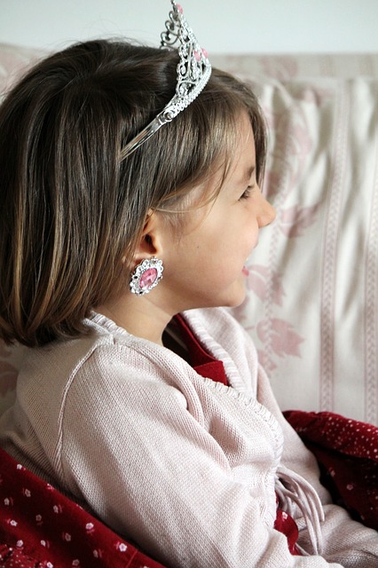 little-girl-338818_640
